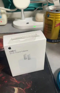 全新未拆封蘋果20W充電器